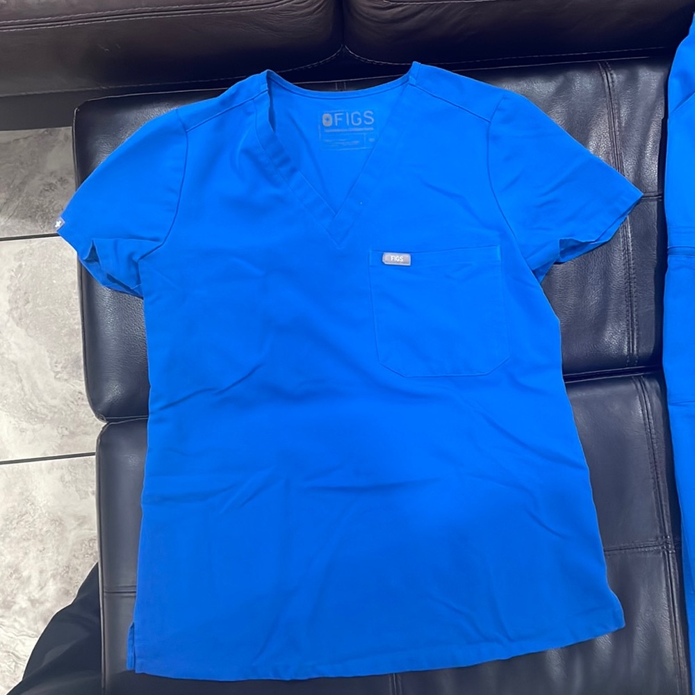 Figs Catarina one pocket scrub top (XS) and Yola Skinny Scrub pants XSP